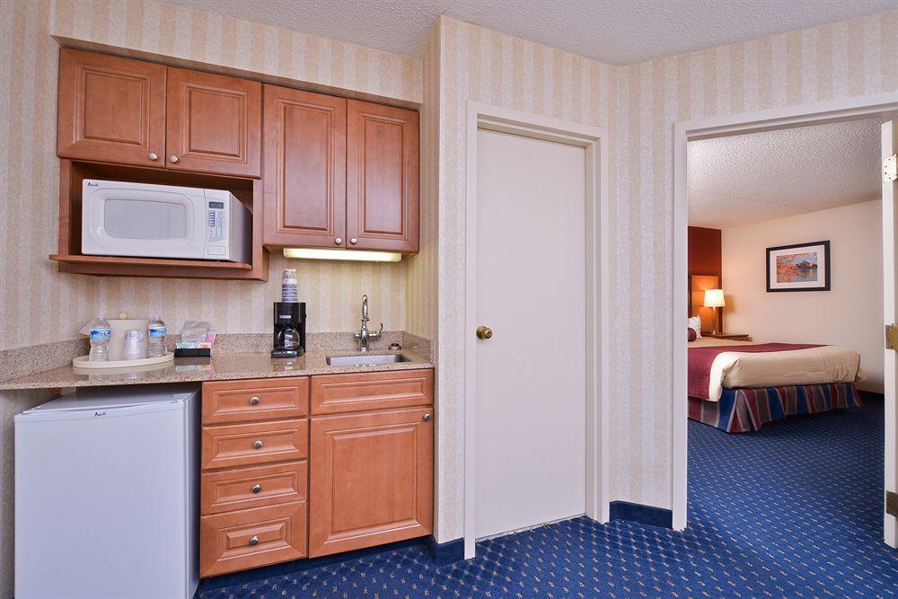 Best Western La Plata Inn Extérieur photo